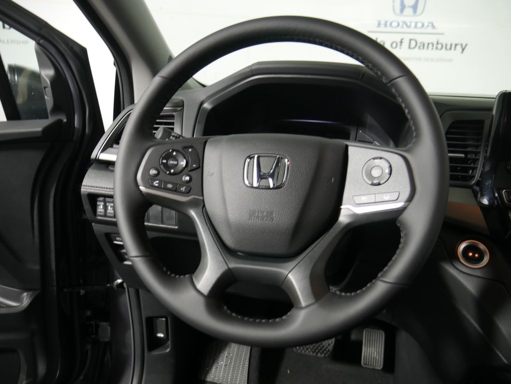 Thumbnail: 2026 Honda Odyssey - 10