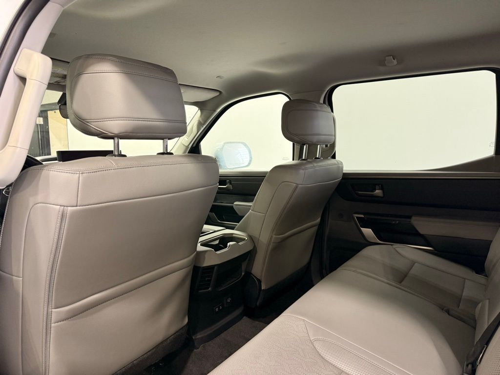 Thumbnail: 2023 Toyota Tundra - 21