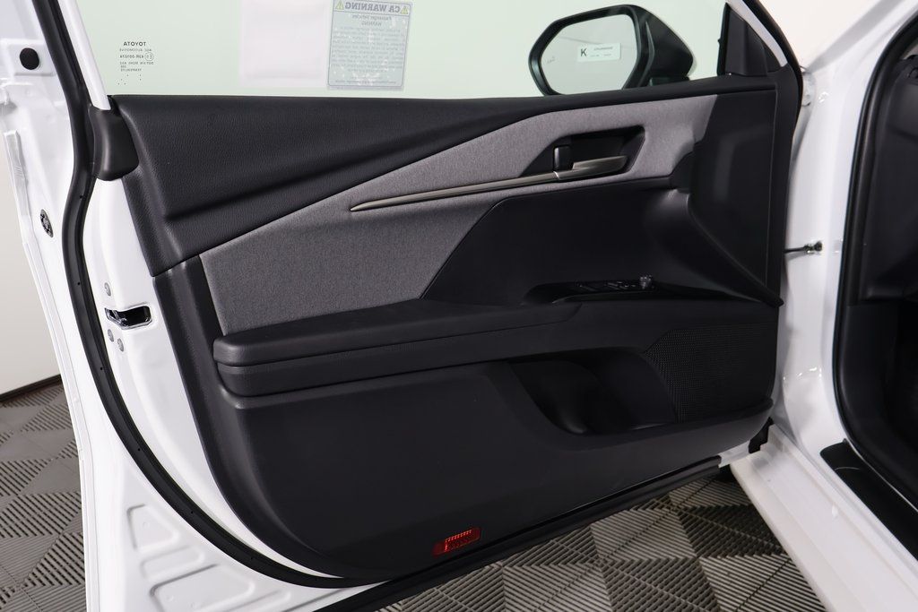 Thumbnail: 2026 Toyota Camry - 8