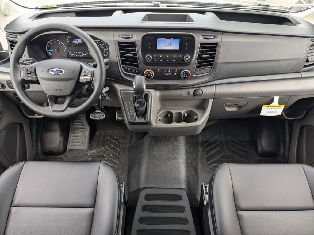 2025 Ford Transit 250