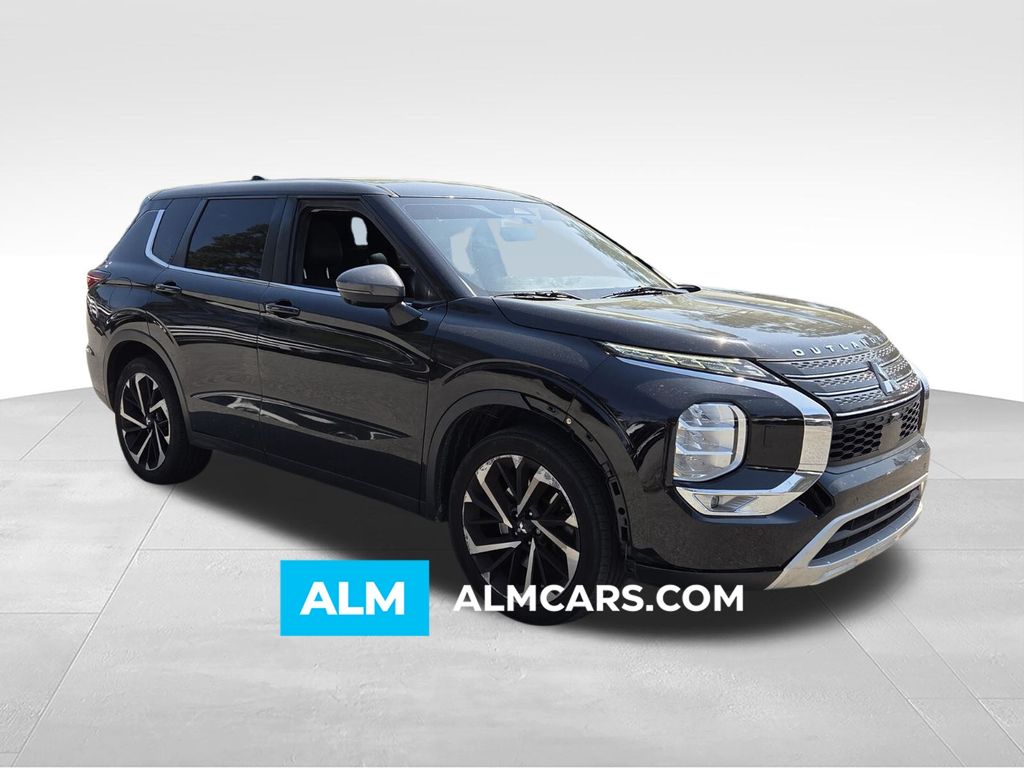 Labrador Black Pearl 2022 Mitsubishi Outlander SE S-AWC SUV / Crossover All-Wheel Drive Continuously Variable Transmission