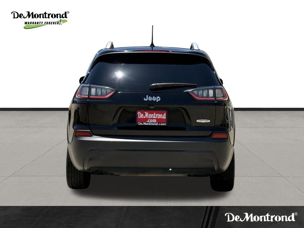 2019 Jeep Cherokee Latitude Black at Durrett Motor Company