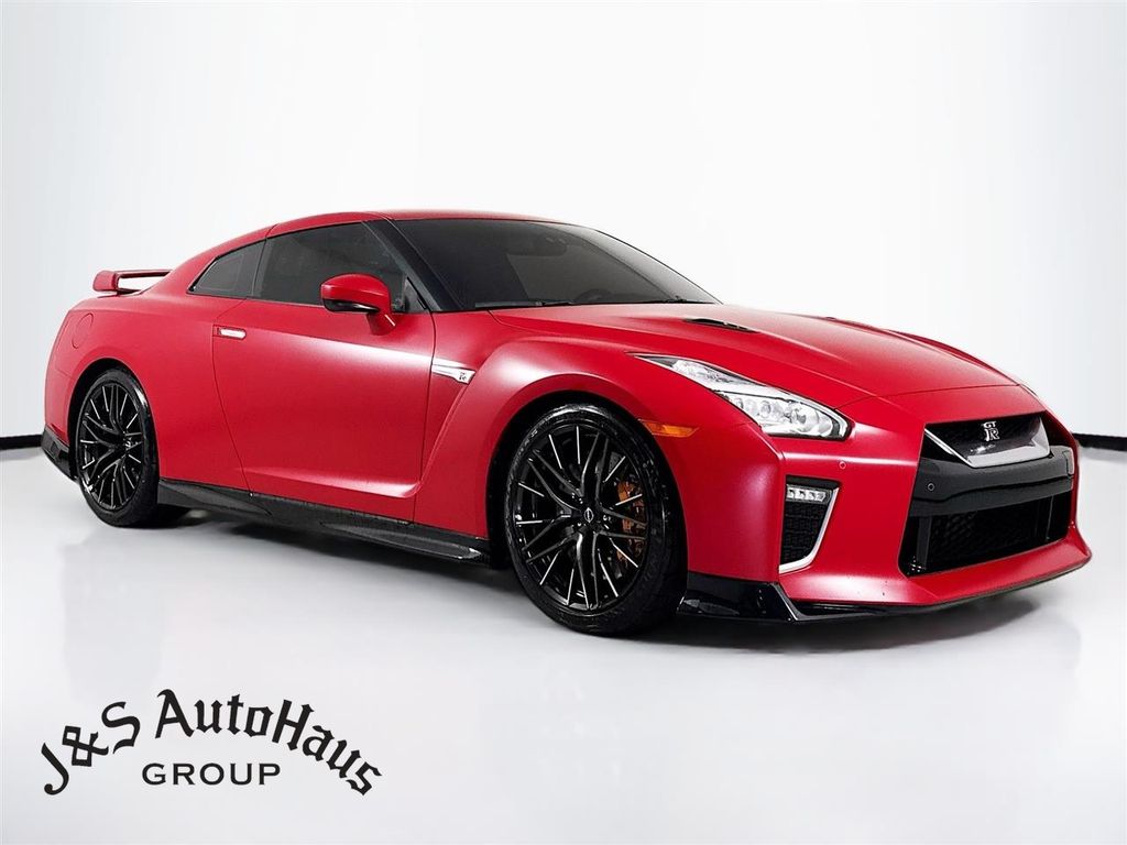 2023 Nissan GT-R Premium AWD