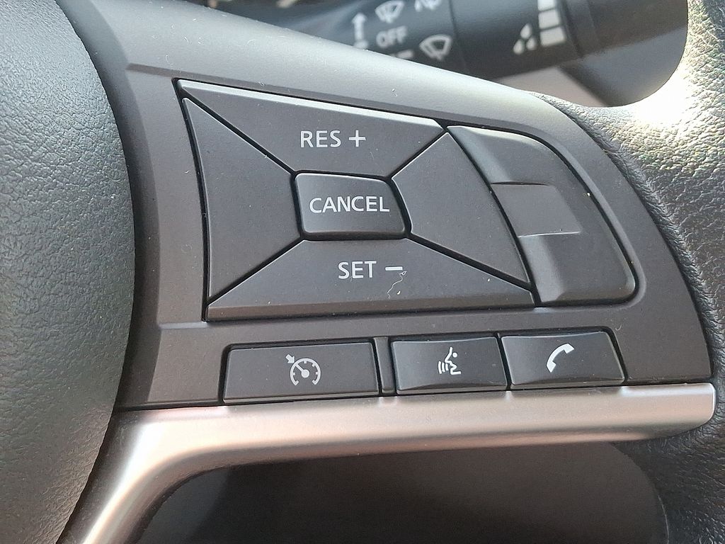 2022 Nissan Altima SV 22
