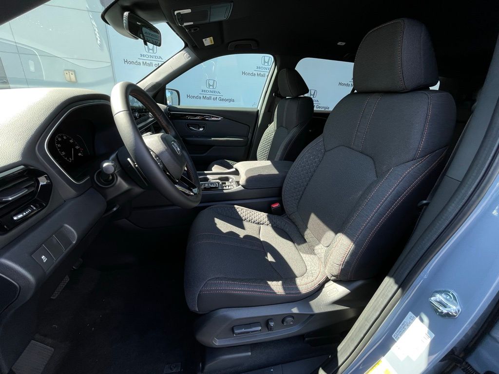 Thumbnail: 2025 Honda Pilot - 26