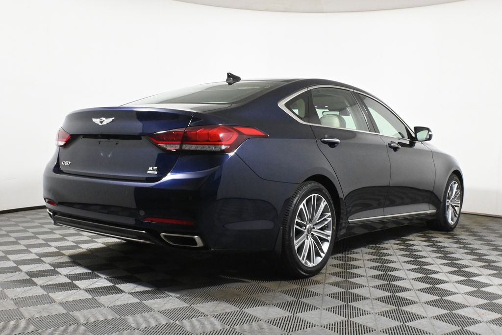 Thumbnail: 2019 Genesis G80 - 8