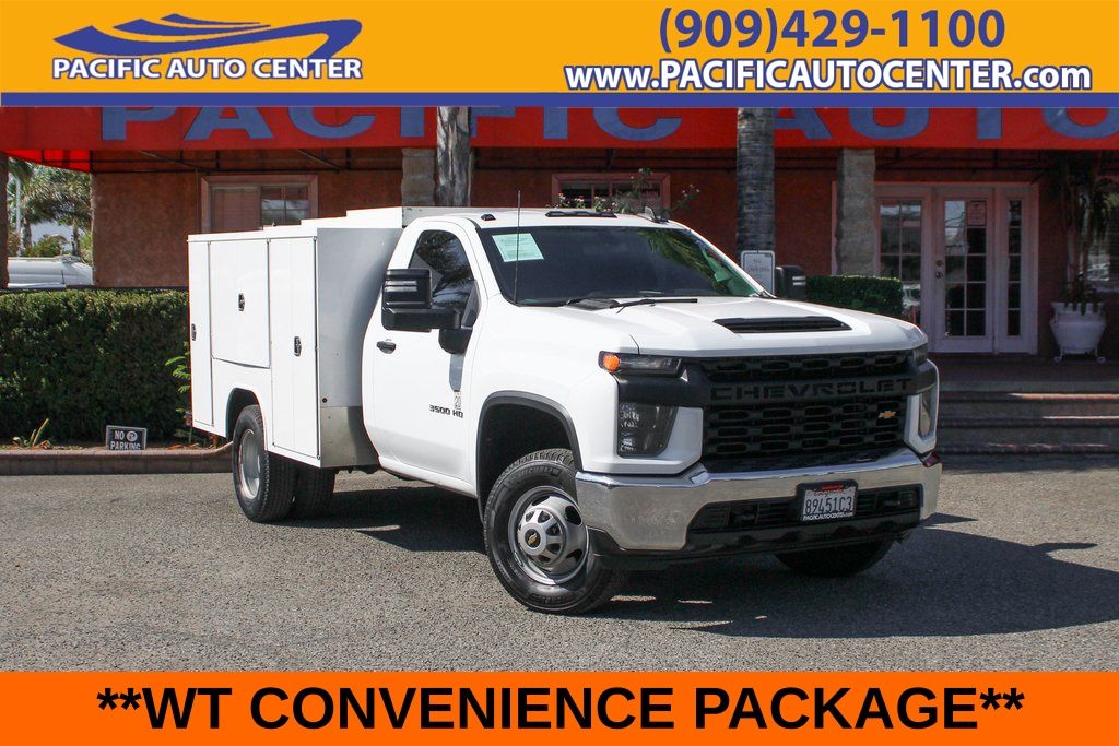 Summit White 2020 Chevrolet Silverado 3500 Chassis Pickup Truck Four-Wheel Drive 6-Speed Automatic
