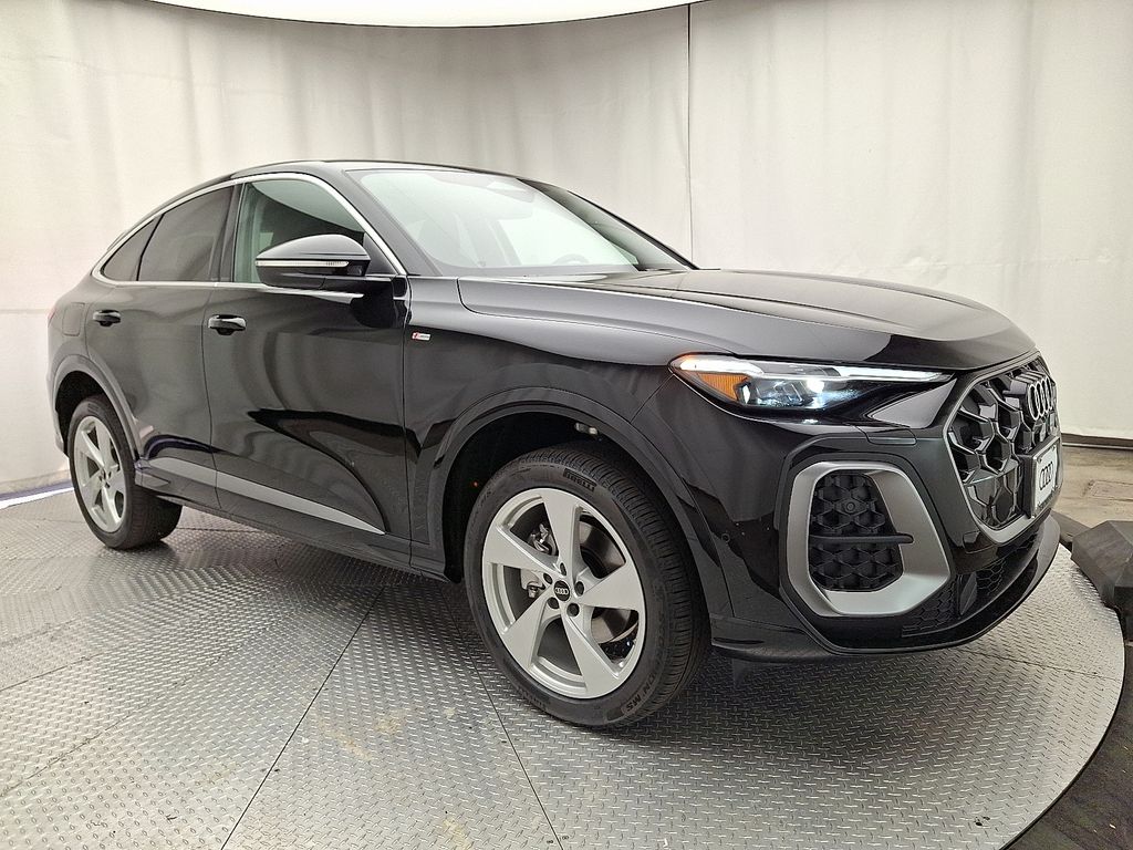 Thumbnail: 2025 Audi Q5 - 2