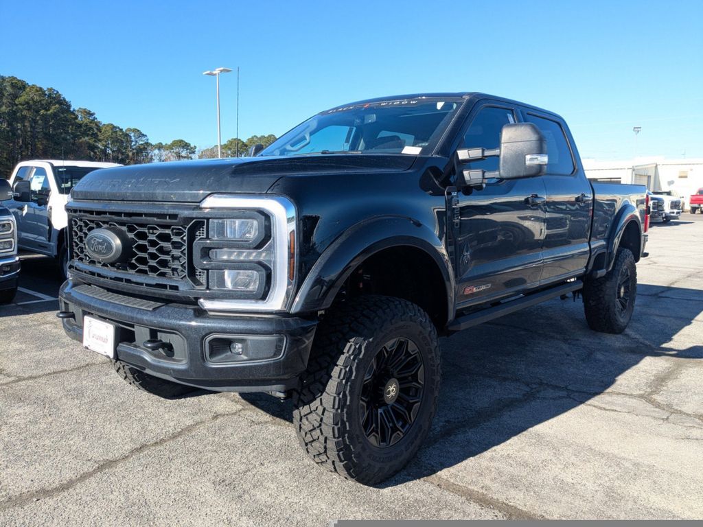 2026 Ford F-250 Super Duty Black Widow