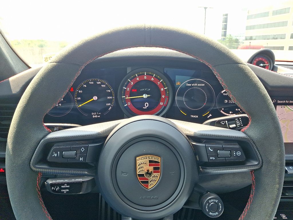 Thumbnail: 2024 Porsche 911 - 18