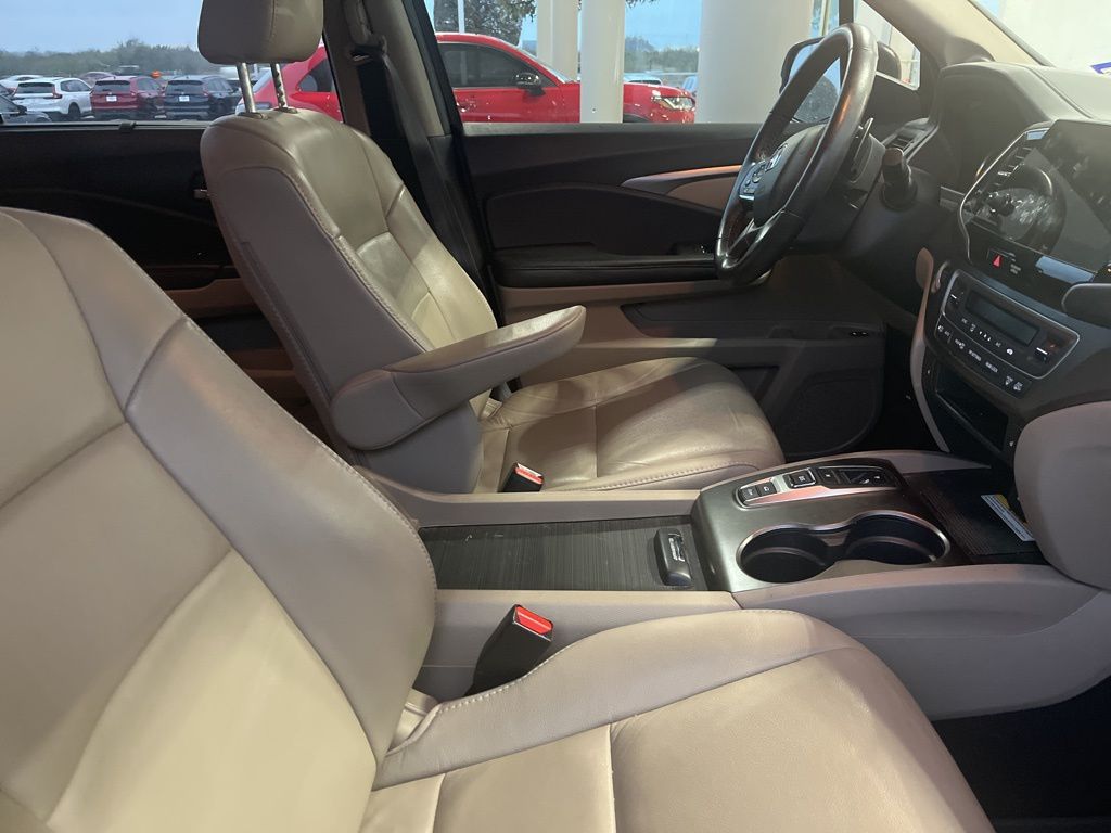 Thumbnail: 2022 Honda Pilot - 4