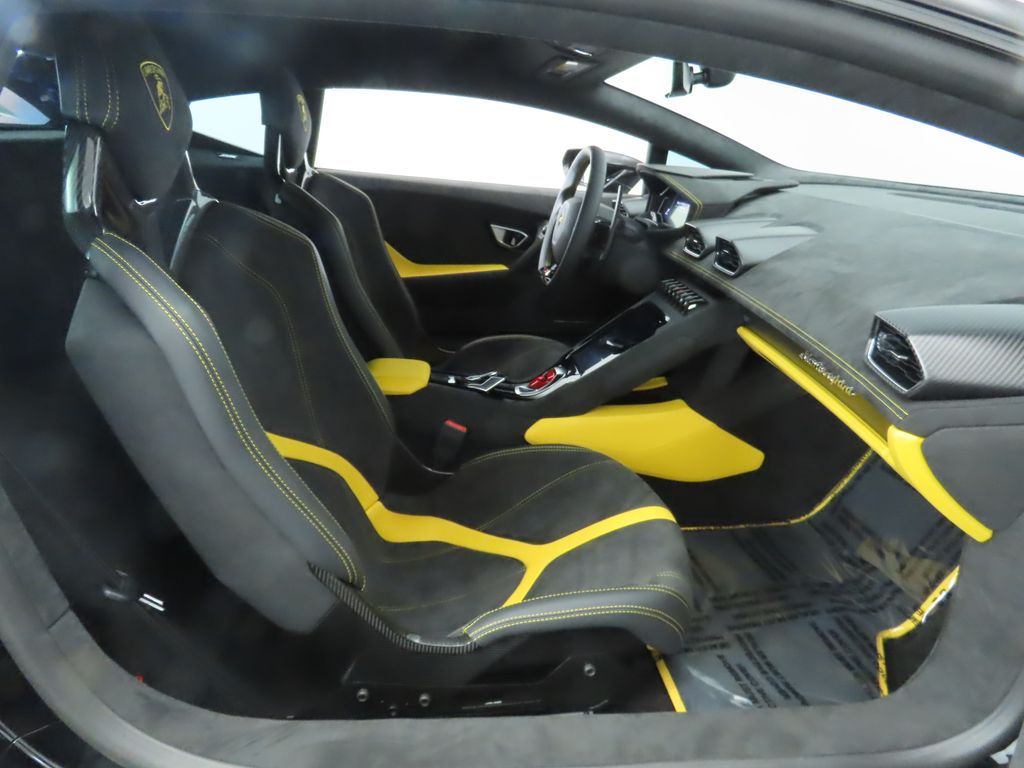 2024 Lamborghini Huracan Tecnica 21