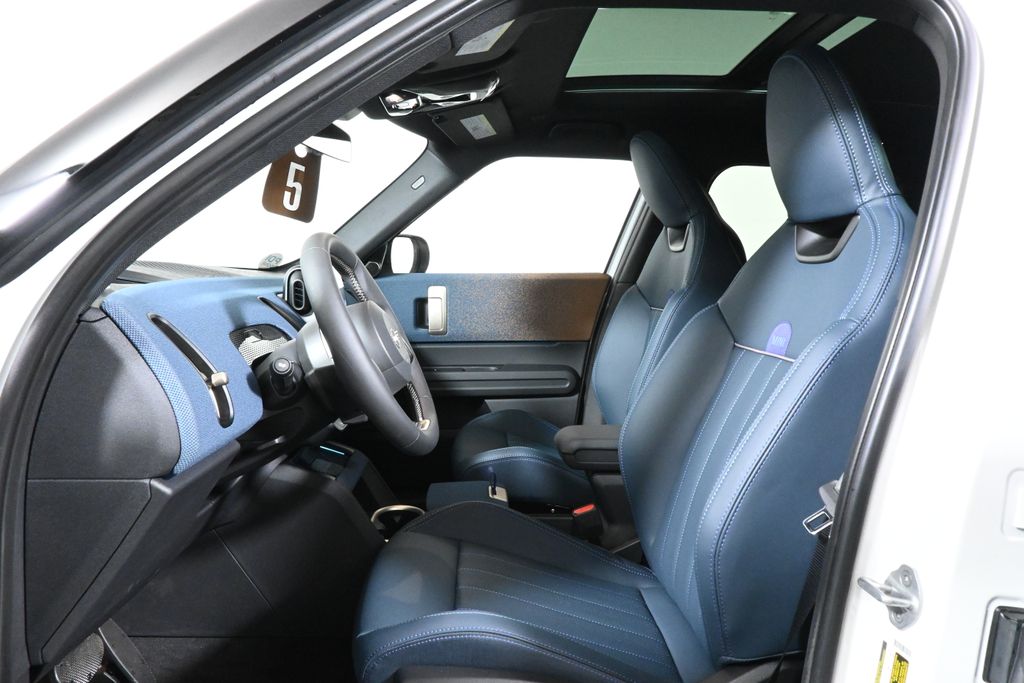 Thumbnail: 2026 MINI Cooper Countryman - 3