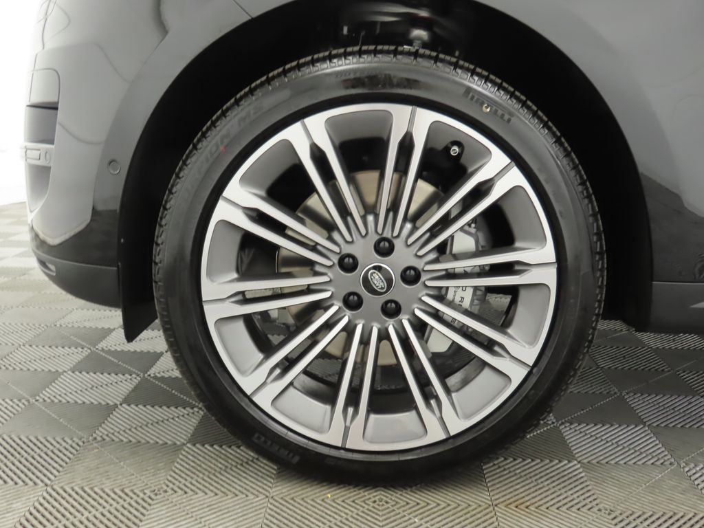 Thumbnail: 2025 Land Rover Range Rover Sport - 31