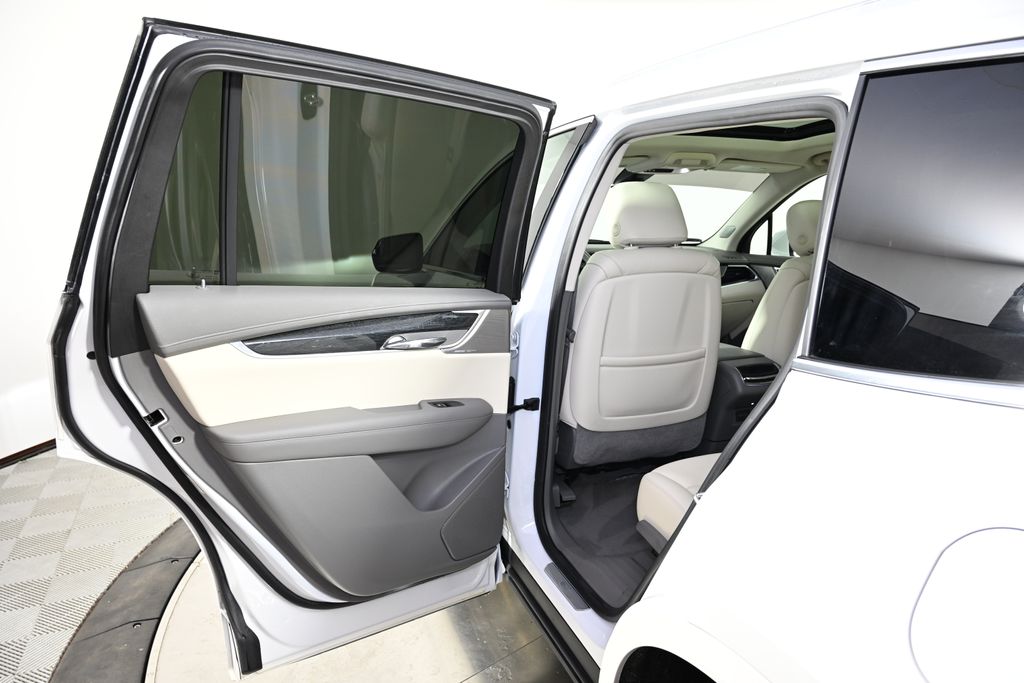 2021 Cadillac XT6 Premium Luxury 23