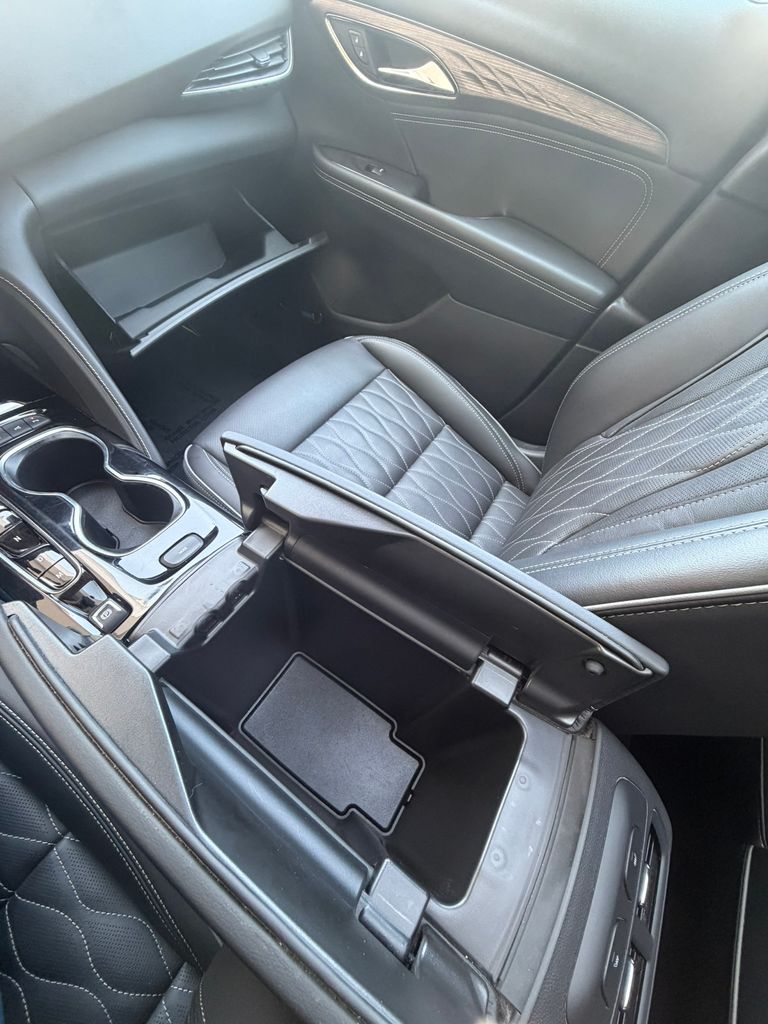 Used 2022 Buick Envision SUV