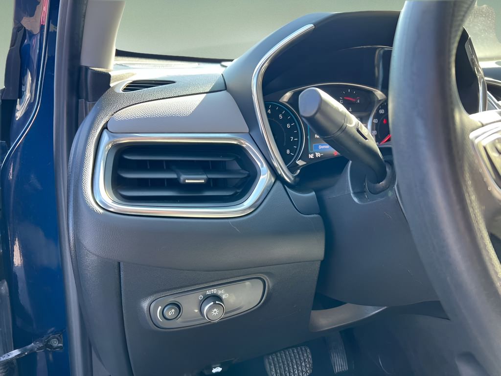 Used 2022 Chevrolet Equinox SUV
