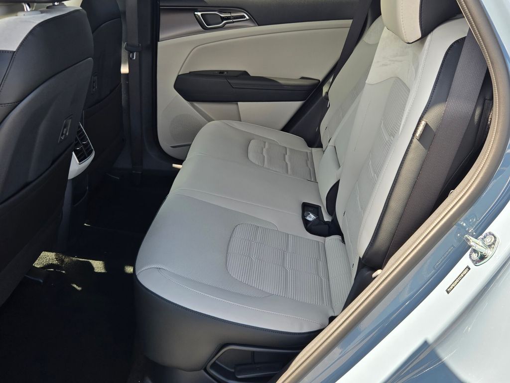 2027 Kia Sportage - $41,135