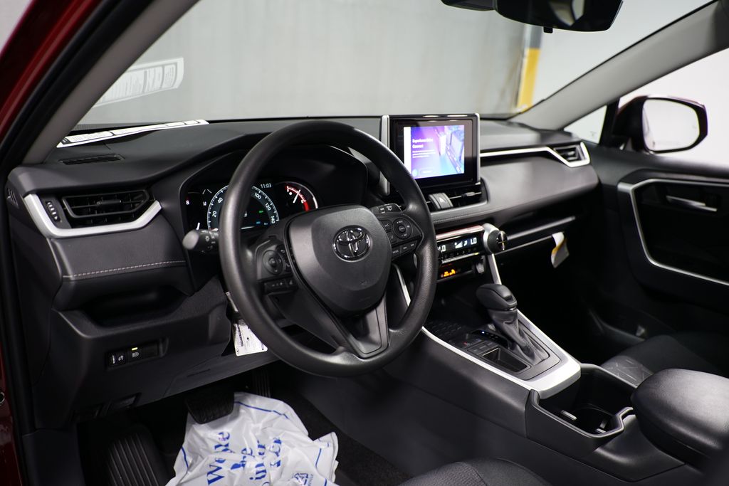 Thumbnail: 2025 Toyota RAV4 - 11