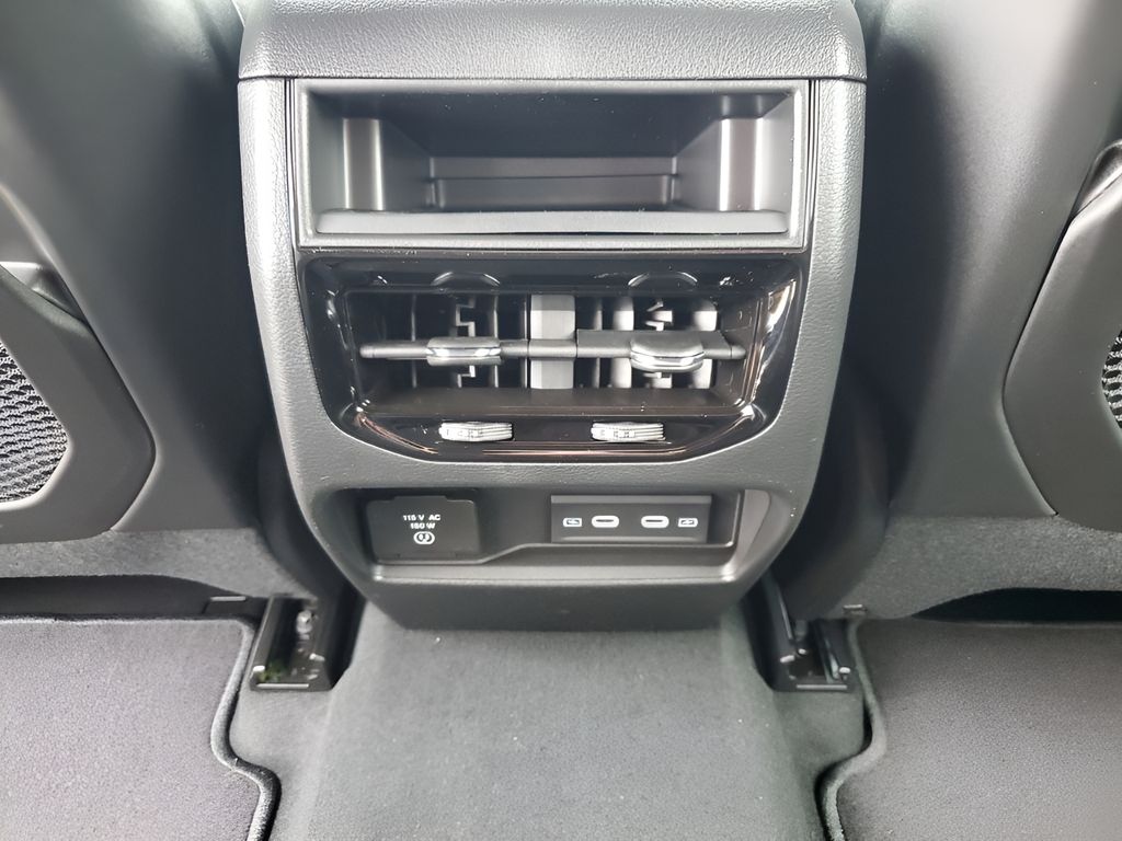 New 2026 White/off-white Jeep Laredo image 21