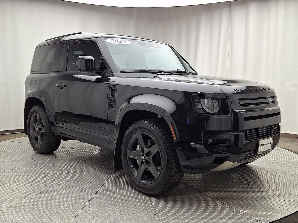 Thumbnail: 2023 Land Rover Defender - 3