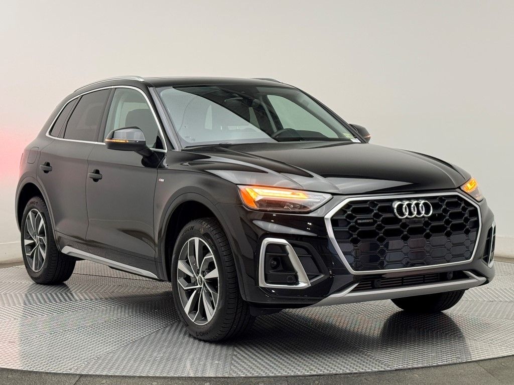 2024 Audi Q5 e Premium Plus 2