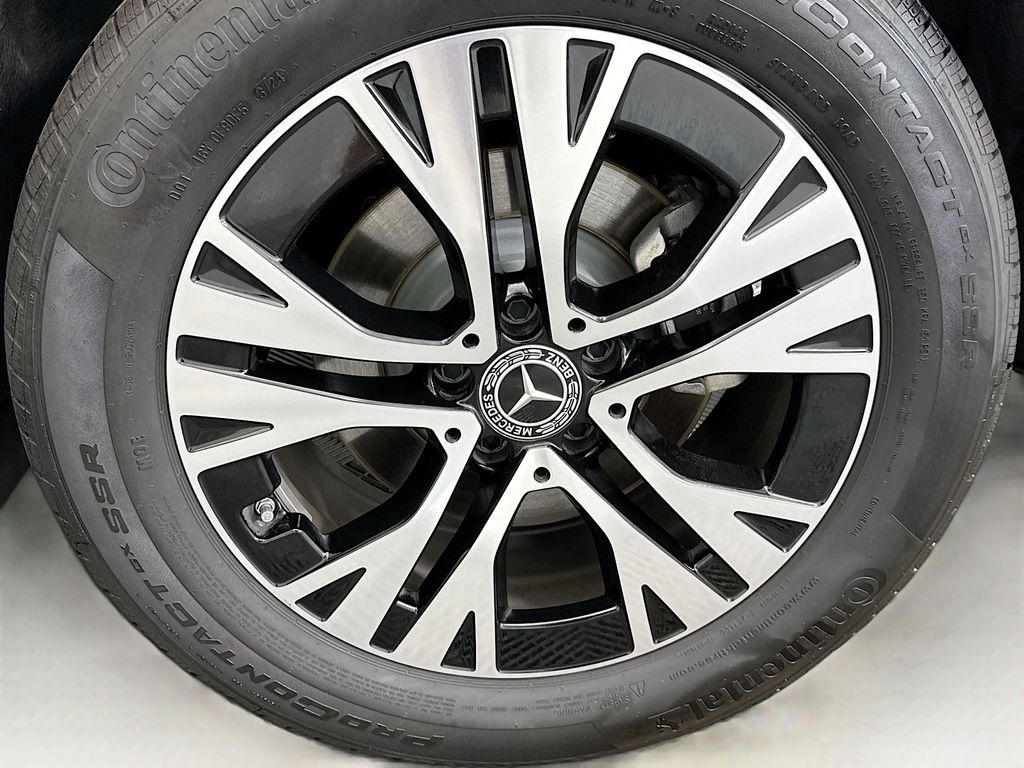 Thumbnail: 2025 Mercedes-Benz GLA - 29