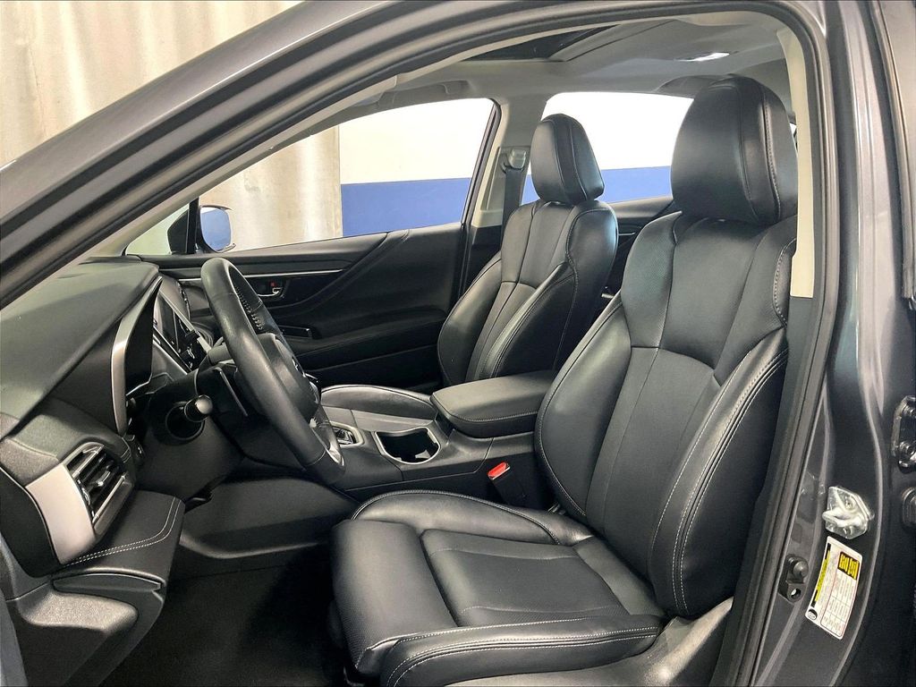 2024 Subaru Legacy — photo 10