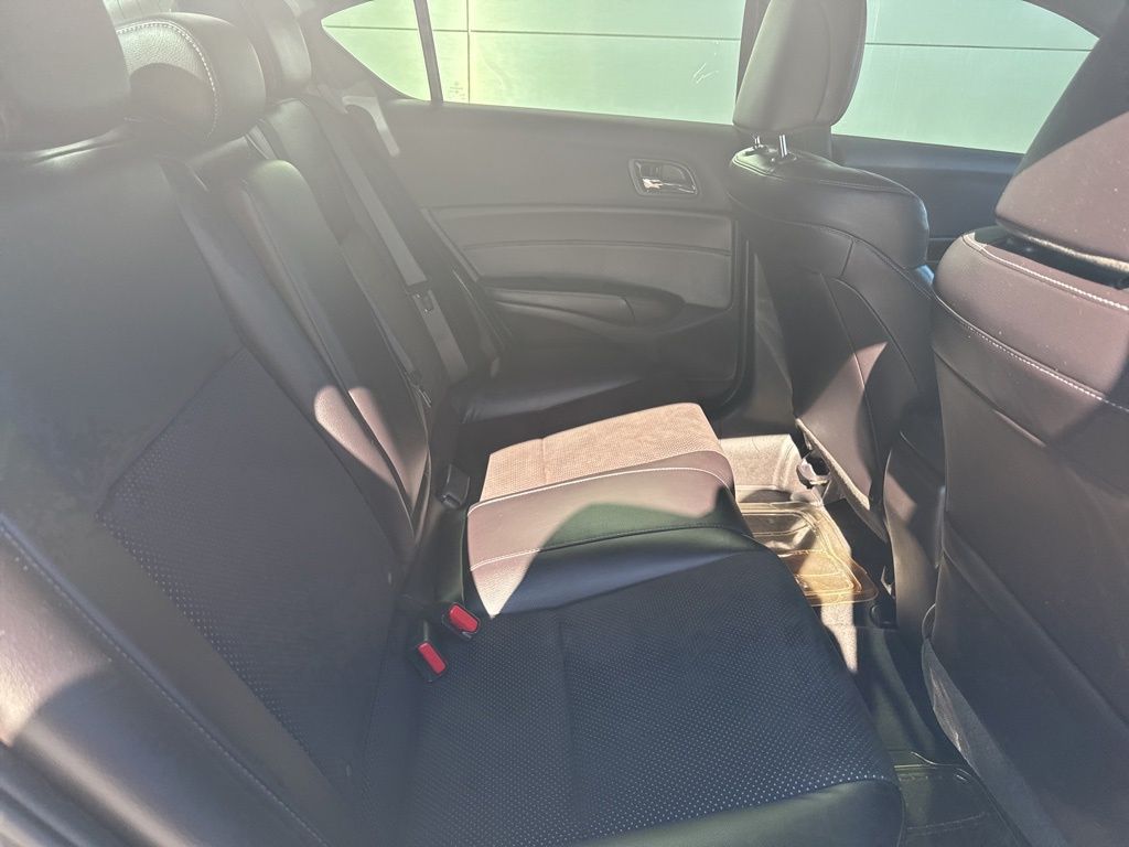 2018 Acura ILX Premium & A-SPEC Packages