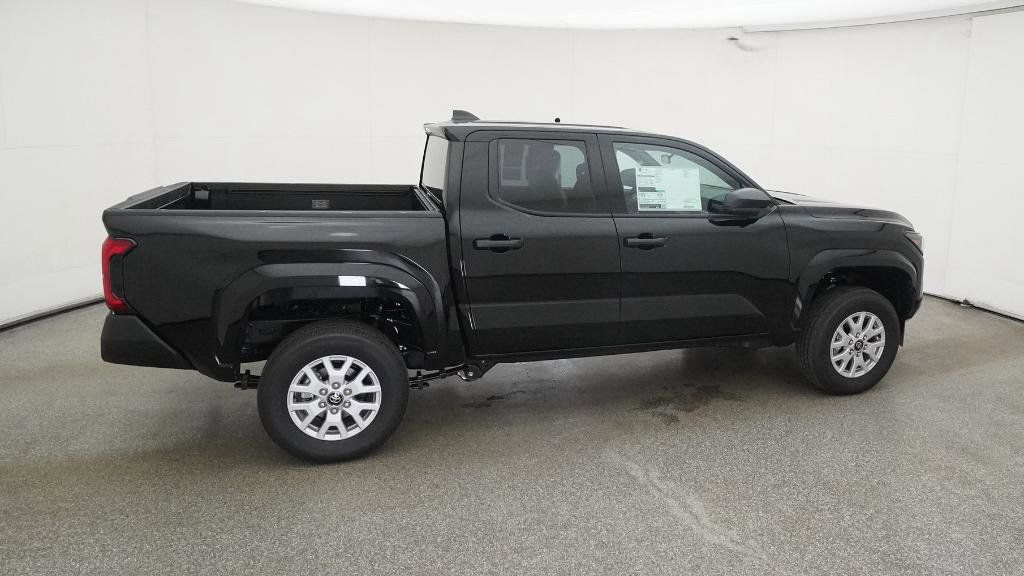 Thumbnail: 2025 Toyota Tacoma - 17