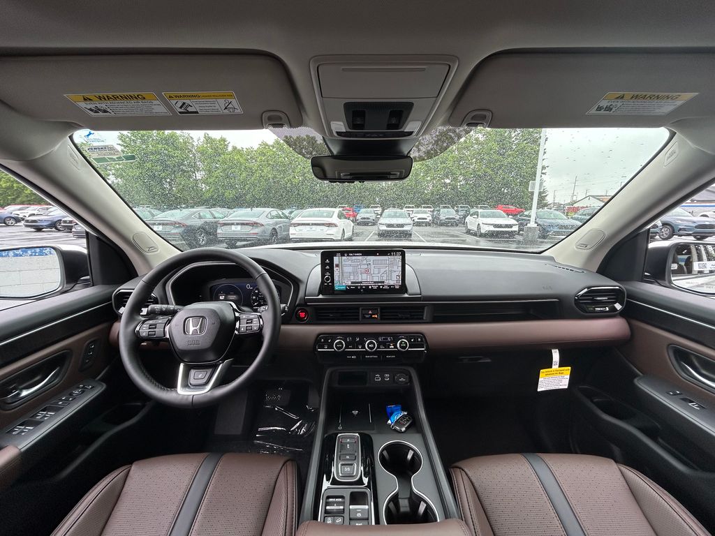 Thumbnail: 2025 Honda Pilot - 13