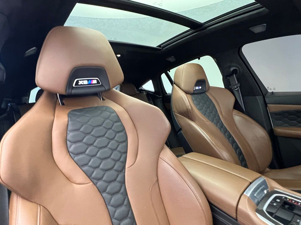 Thumbnail: 2022 BMW X6 - 7