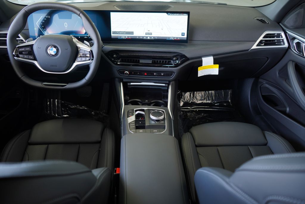 Thumbnail: 2025 BMW 4 Series - 15