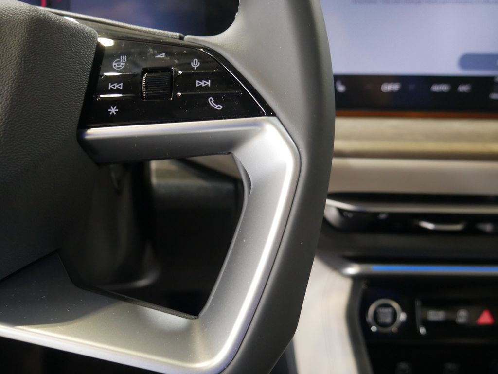 Thumbnail: 2026 Audi Q5 - 31