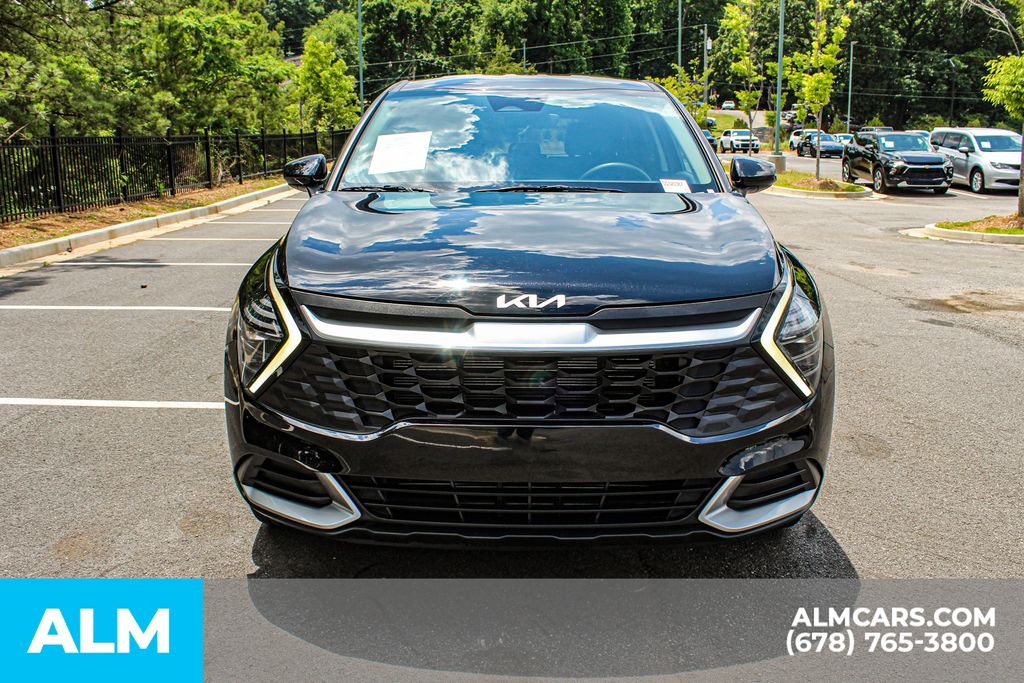 Used 2025 Black Kia LX image 10