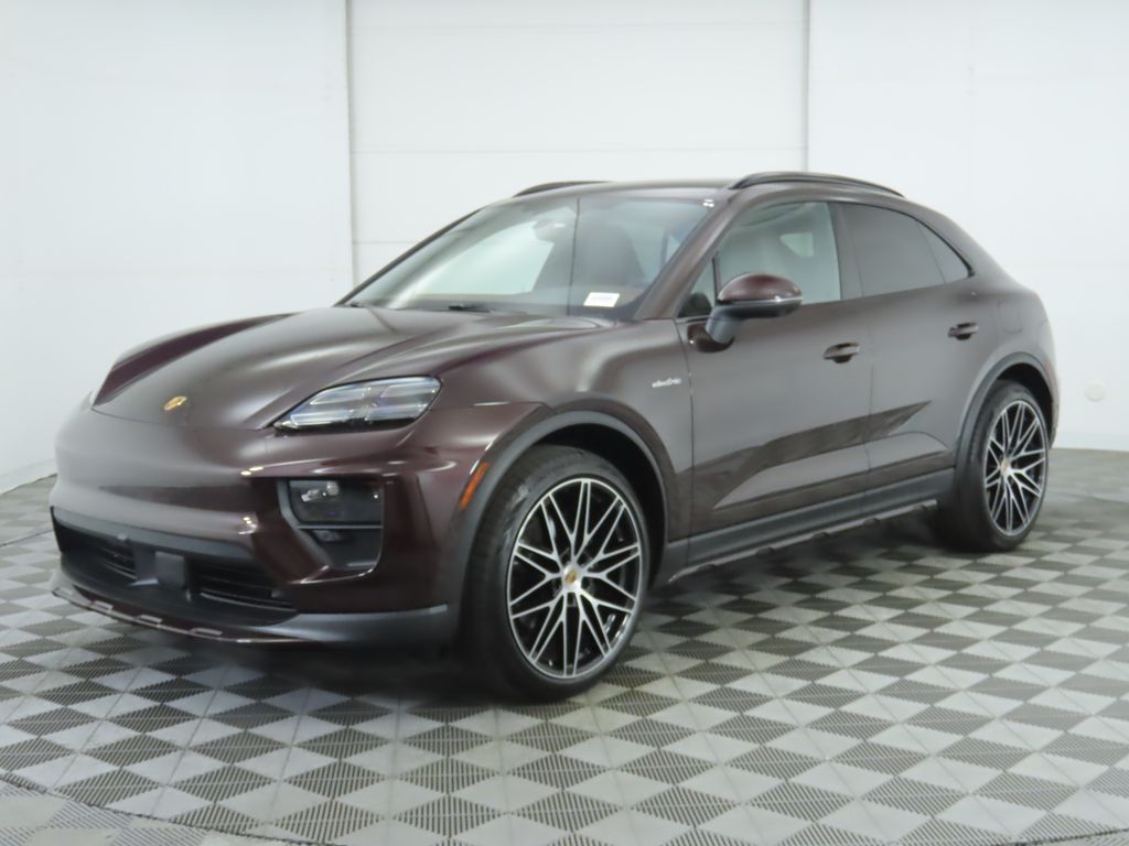 Thumbnail: 2025 Porsche Macan - 1