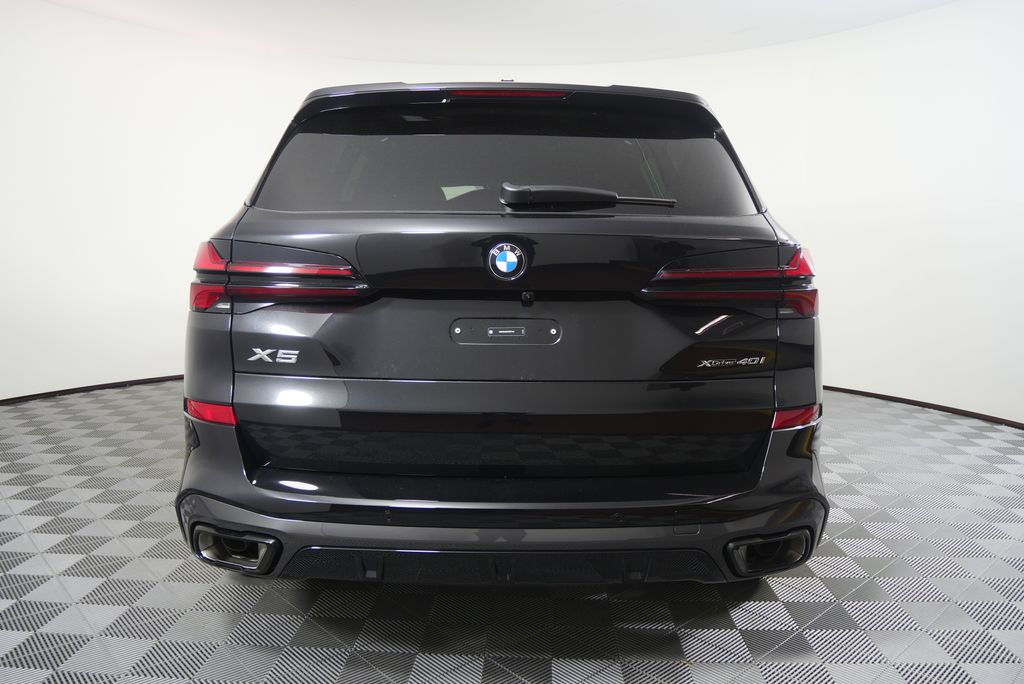 Thumbnail: 2026 BMW X5 - 4
