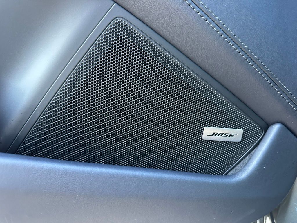 Thumbnail: 2025 Porsche 911 - 16