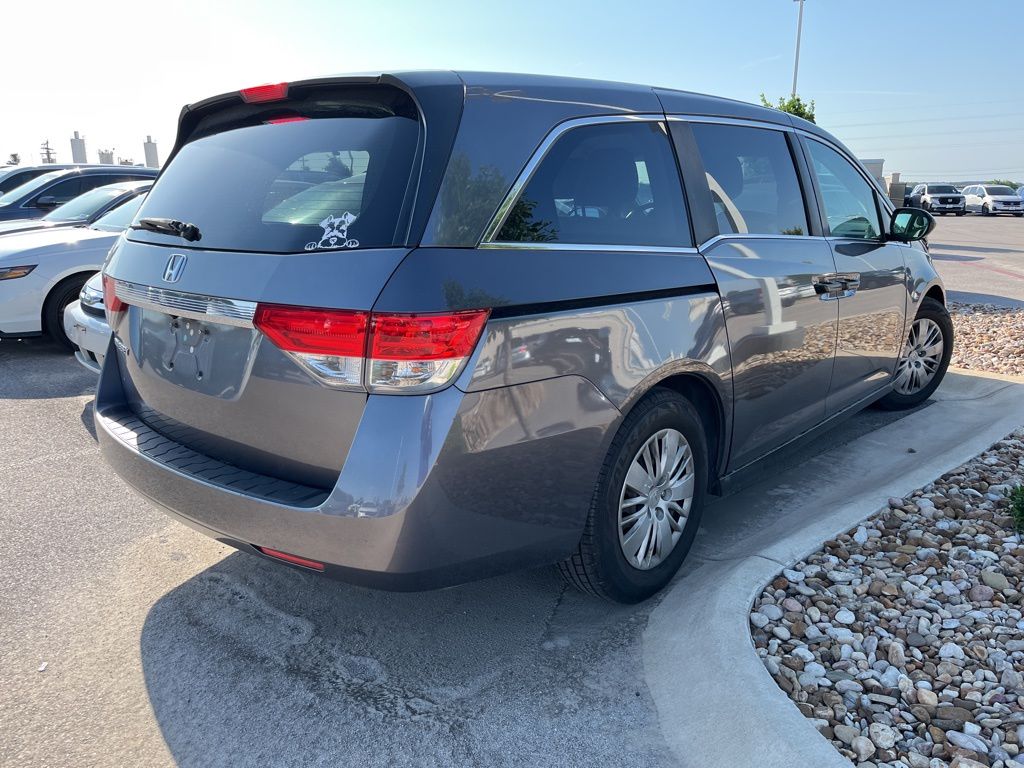 2014 Honda Odyssey LX 3