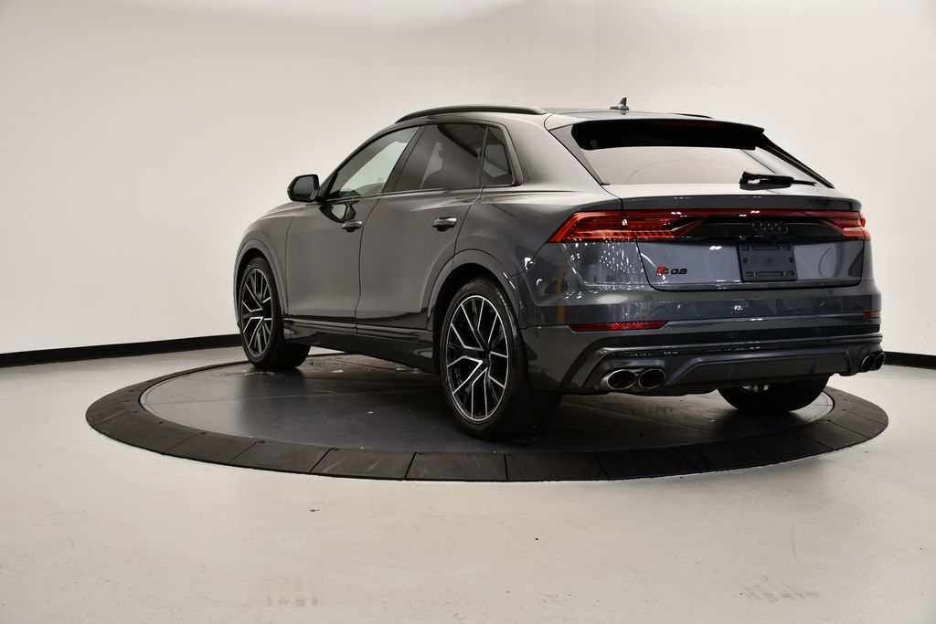 Thumbnail: 2022 Audi SQ8 - 3