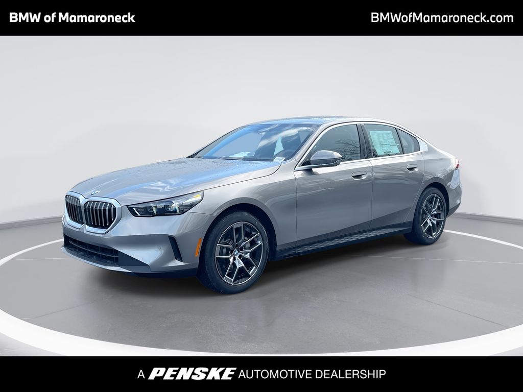 Thumbnail: 2026 BMW 5 Series - 1