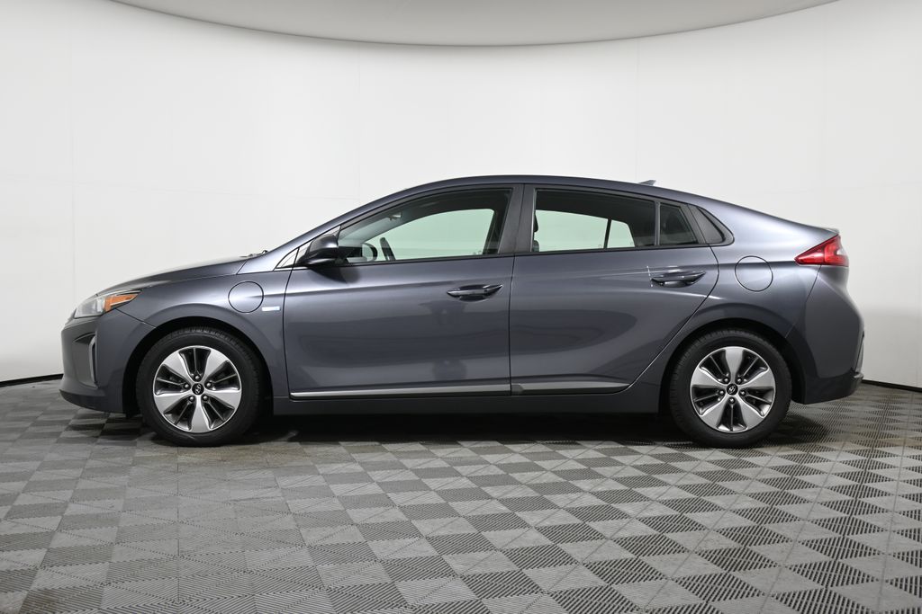 Thumbnail: 2019 Hyundai Ioniq - 2
