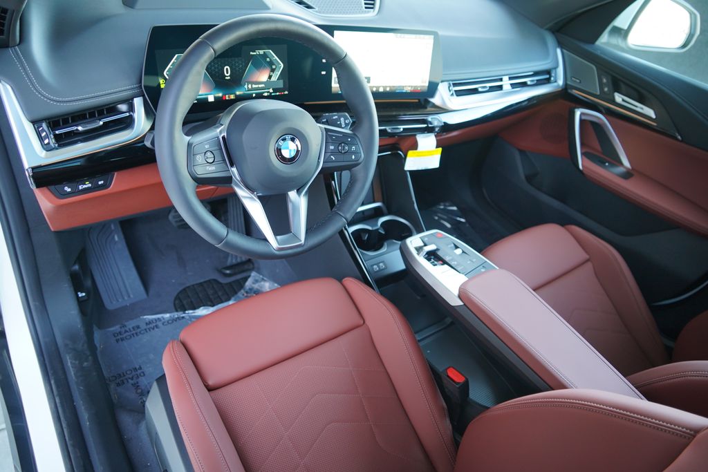 Thumbnail: 2027 BMW X1 - 17
