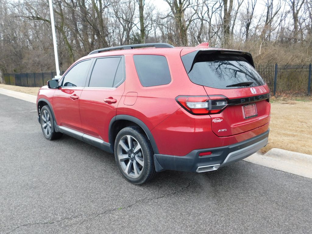 Thumbnail: 2024 Honda Pilot - 3