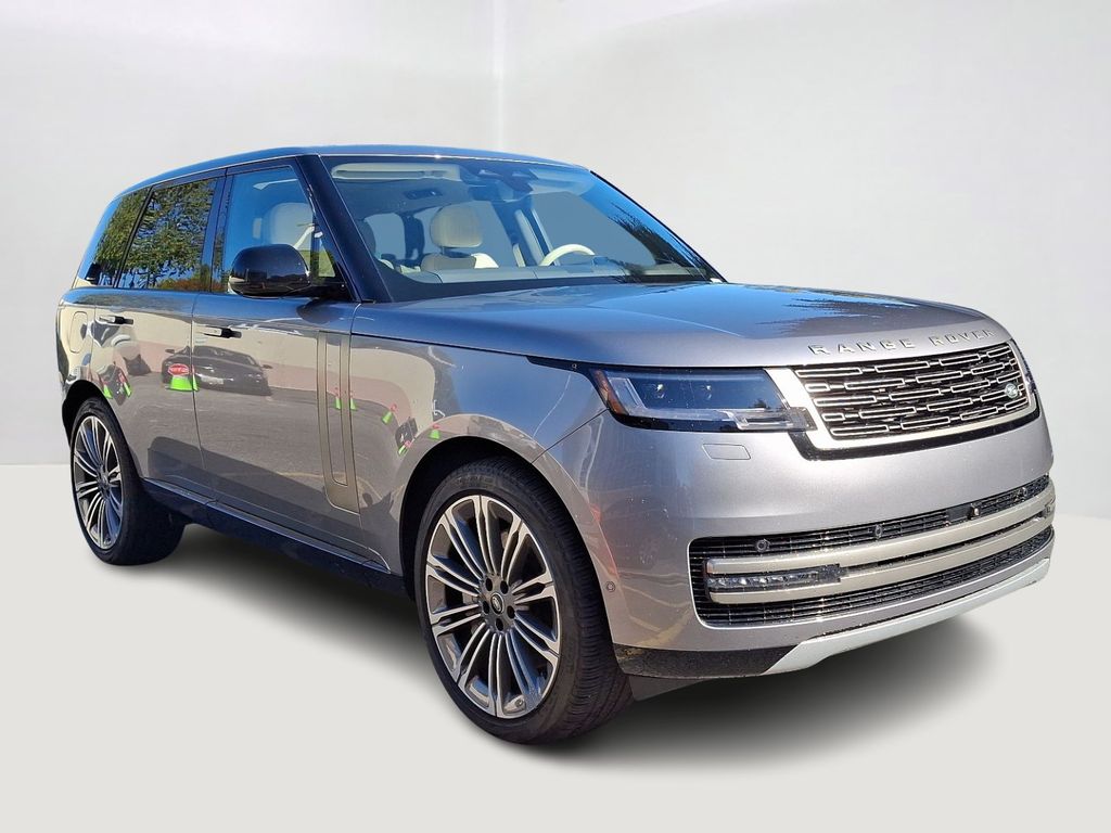 2024 Land Rover Range Rover SE 3