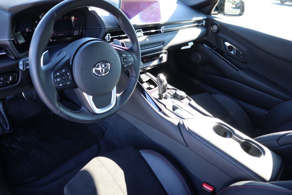 Thumbnail: 2026 Toyota GR Supra - 9