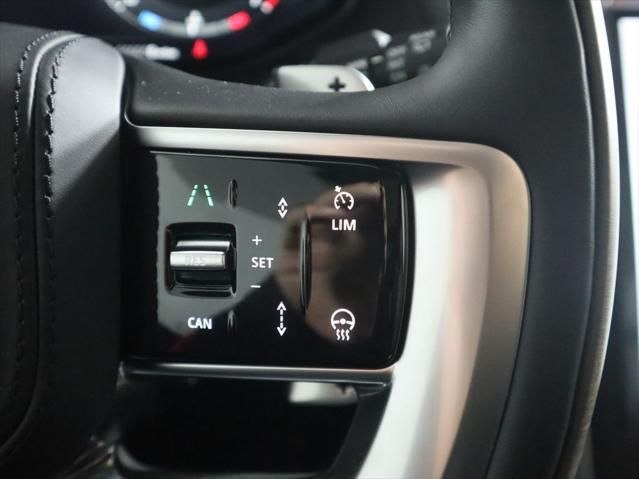 Thumbnail: 2026 Land Rover Range Rover - 13