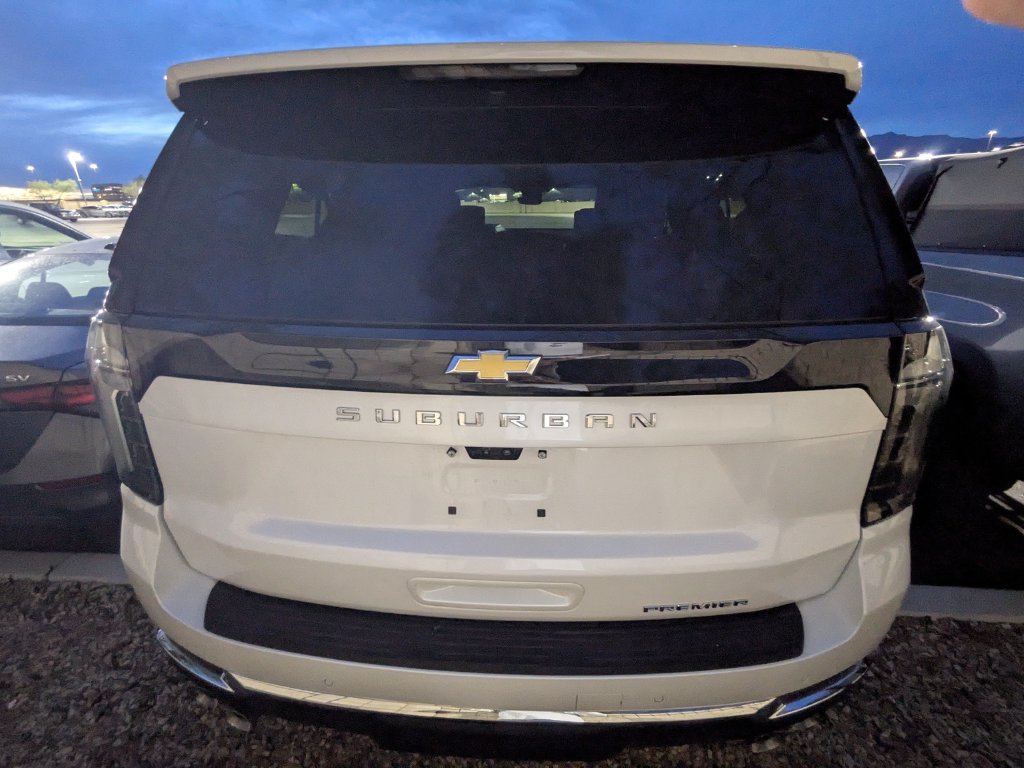 Used 2025 Chevrolet Suburban SUV