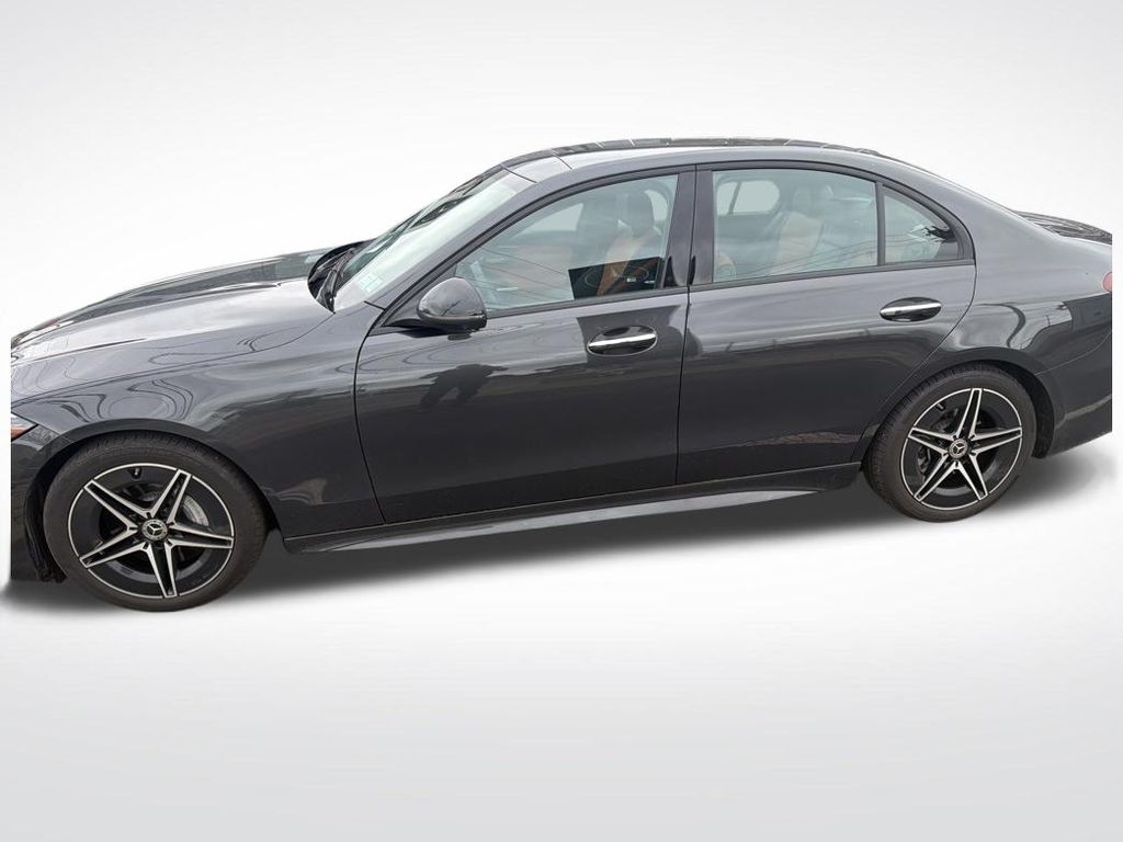 Thumbnail: 2024 Mercedes-Benz C-Class - 2
