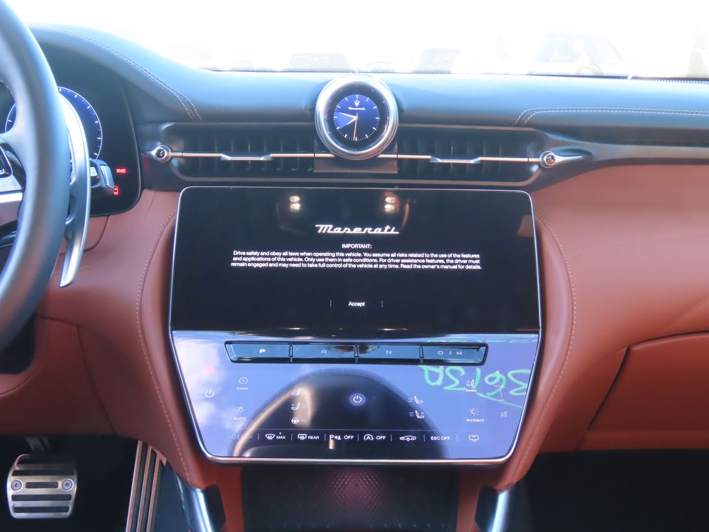 Thumbnail: 2024 Maserati GranTurismo - 8